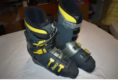 Nordica Ski Boots Size 28.0-28.5 Front Entry, View more
