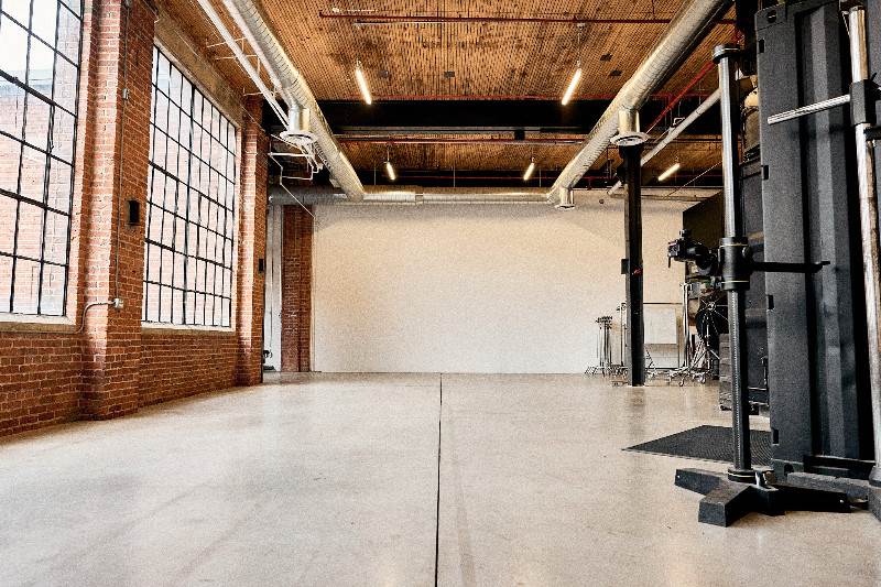 Photo Studio looking for partners. in Commercial & Office Space for Rent in City of Toronto