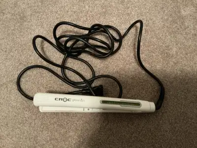 CROC Greenion Hair Iron - White, View more