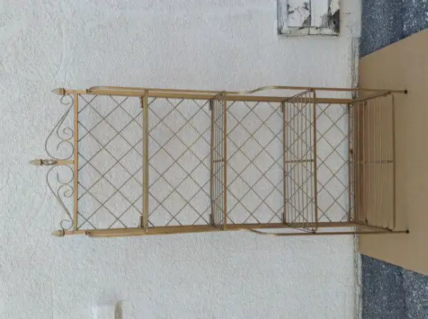 WROUGHT IRON FOLDING DISPLAY RACKS - GOOD QUALITY - VERY STURDY in Other in Regina - Image 4