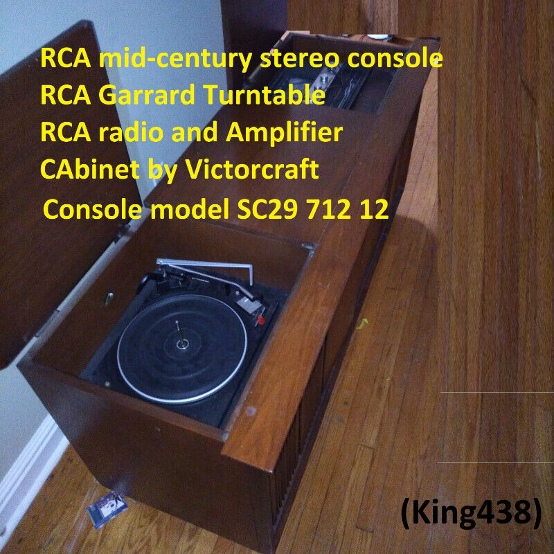 Vintage Stereo Console RCA, SC29, Garrard Turntable, Lamp Ampl