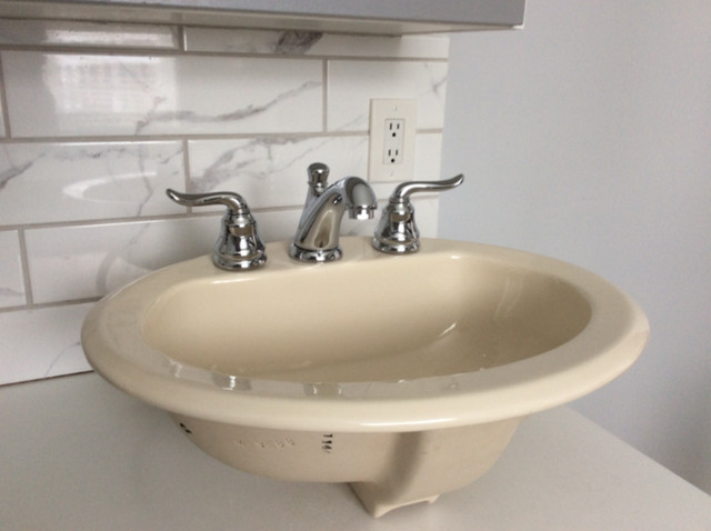 American Standard Bathroom Faucet *NEW* dans Articles pour la salle de bains  à Ville de Montréal