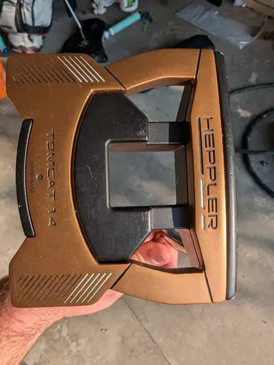 Ping Heppler Tomcat 14 putter with tool to adjust length and comes with headcover. Right handed. Goo...