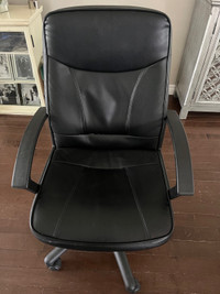 Leather computer/office chair. 
