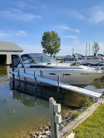 incudes: * current $1000 survey (boat value alone $20,000+) * receipts for $5000+ mechanical work *...