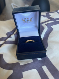 Gold 10k ring