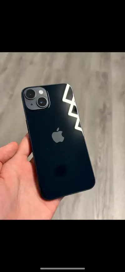 iphone 14 debloque 128G comme neuf, View more