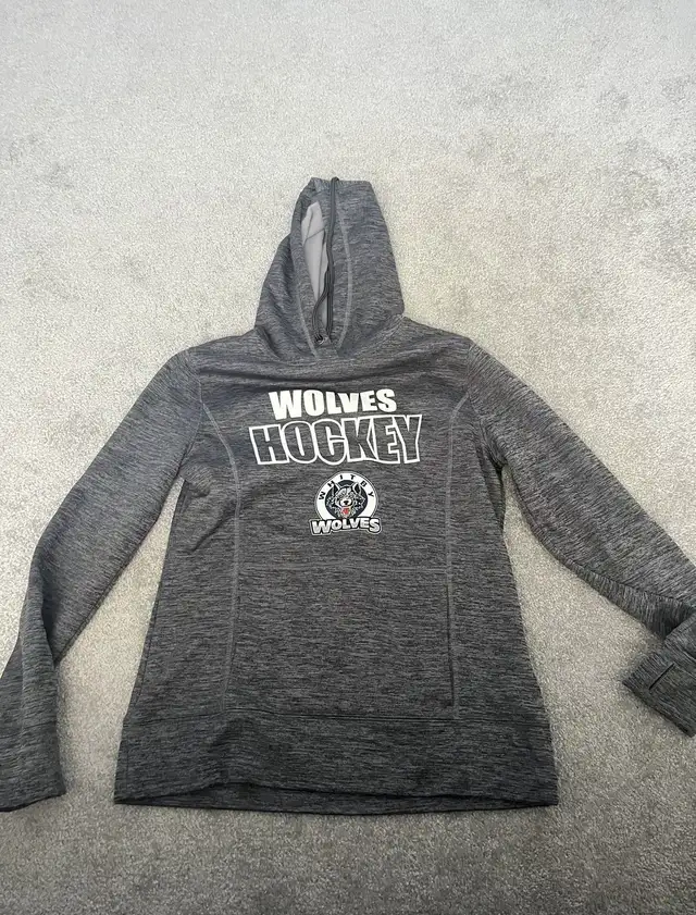 Whitby Wolves Hoodie Size M in Women's - Tops & Outerwear in Oshawa / Durham Region - Image 2