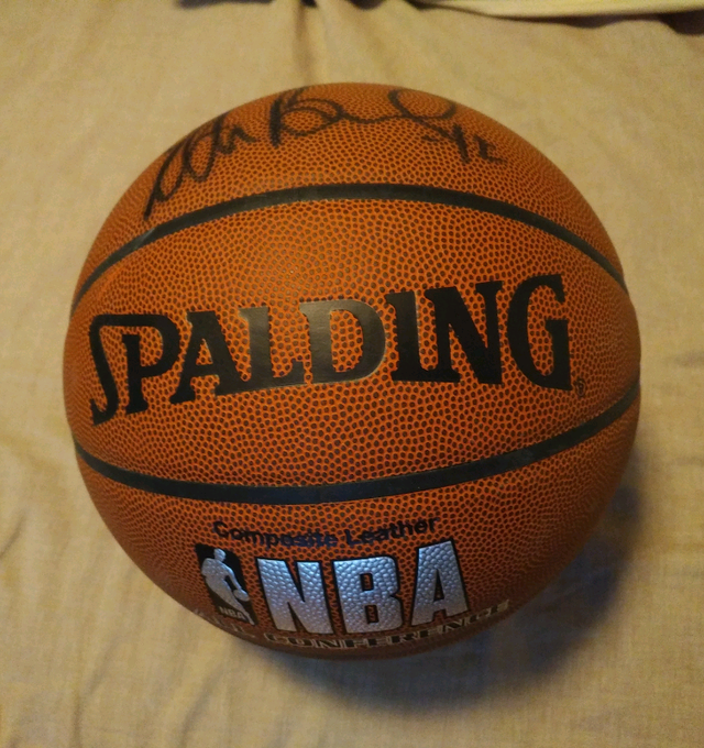 Basketball or Raptors Kawhi Big Head or Blue Jays Biobbblehead in Arts & Collectibles in City of Toronto - Image 3