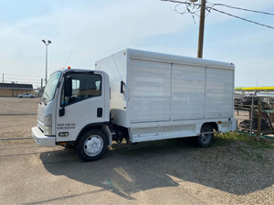 2014 Isuzu NRR HD Beverage Truck