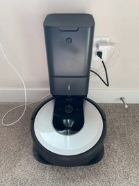 Roomba i6 Robot Vacuum