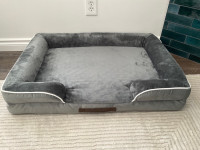 Brand New Dog bed, waterproof foam, washable cover, non-skid