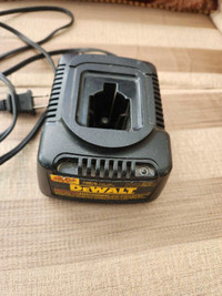 Dewalt 18V charger 