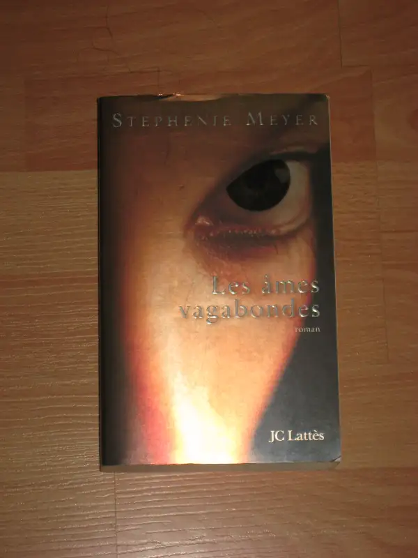Stephenie Meyer - Les âmes vagabondes in Other in Sherbrooke - Image 2