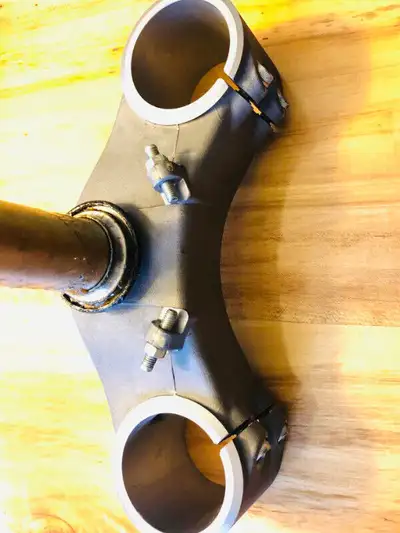 Ducati factory original 34210101A lower steering head bracket , triple tree clamp for Showa 53 mm fo...