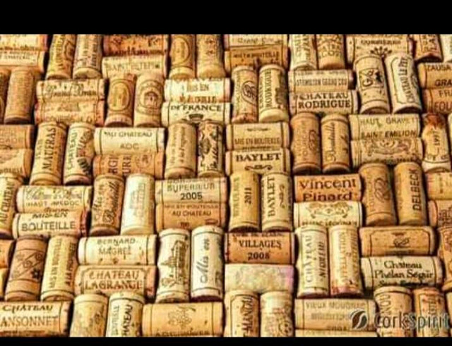 Real wine Corks from around the world (10 cents) in Hobbies & Crafts in Ottawa