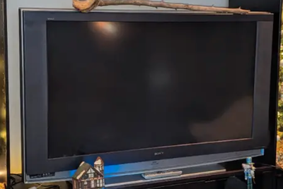 GRATUITE Télévision Sony 60 pouces FREE 60 inch TV With HDMI, View more