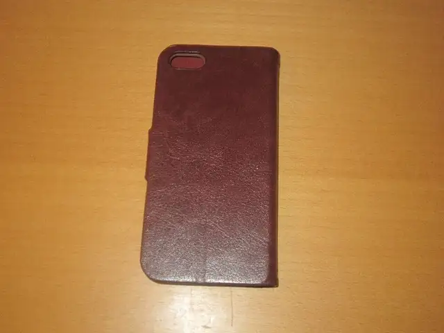 Iphone 5 Series Wallet Case with Credit Card Slots ($10.00 Each) in Cell Phone Accessories in Markham / York Region - Image 9