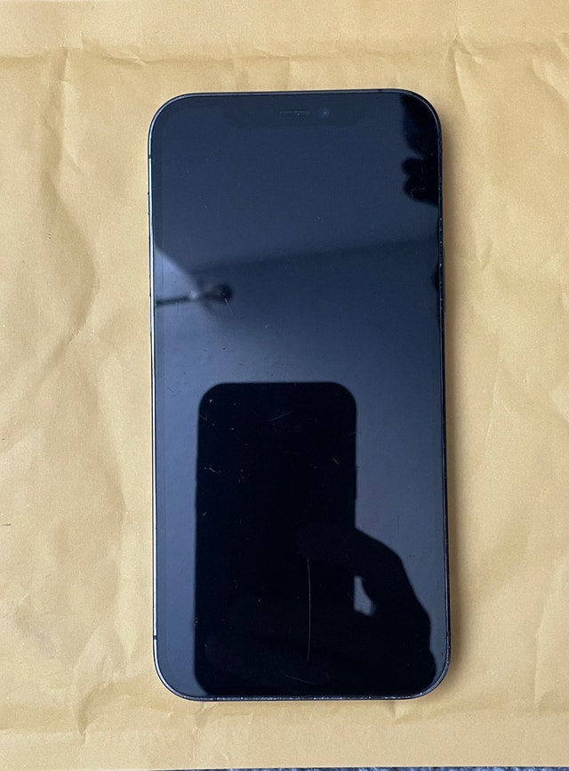 iPhone 12 Pro for sale (Unlocked) Cell Phones Ottawa Kijiji