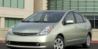 WTB 2007-2009 Toyota Prius with no rust/ body in good condition