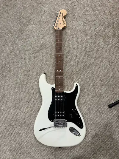 purchased in 2022 so there has been wear and tear overtime but it is basically unused. there are som...