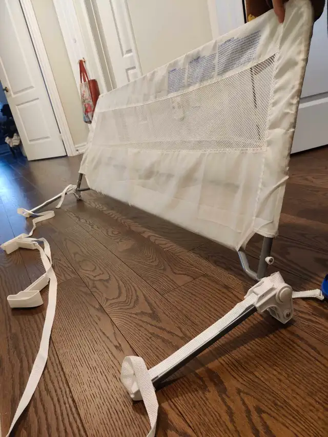 Regalo Swing Down Baby Bed Rail63234833012995123