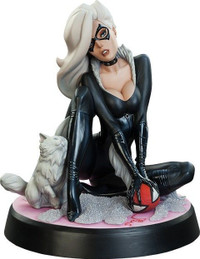 Sideshow Marvel Spider Man- Black Cat Comiquette statue in store