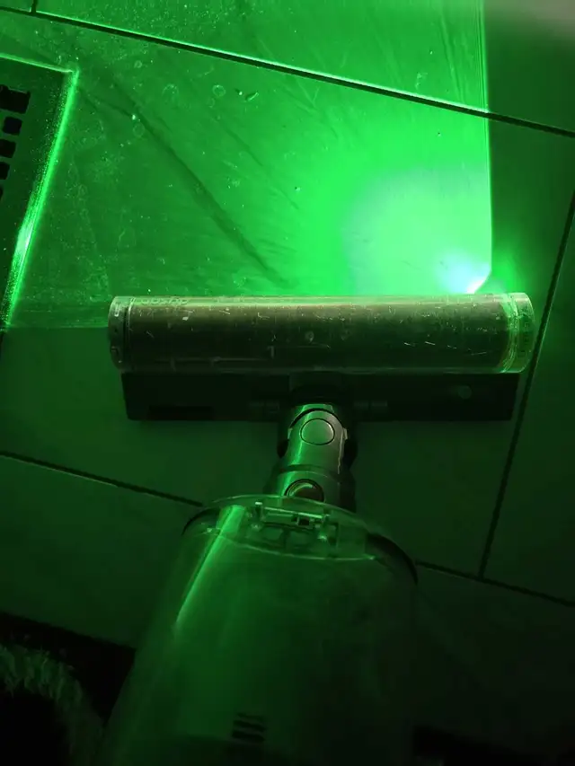 Dyson v15 cordless vacuum for sale in great condition in Vacuums in Edmonton - Image 4