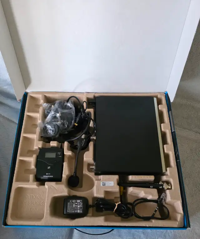 SennheiserEW 100 G4-ME3-A Wireless Headmic Set. in Other in Kelowna - Image 7