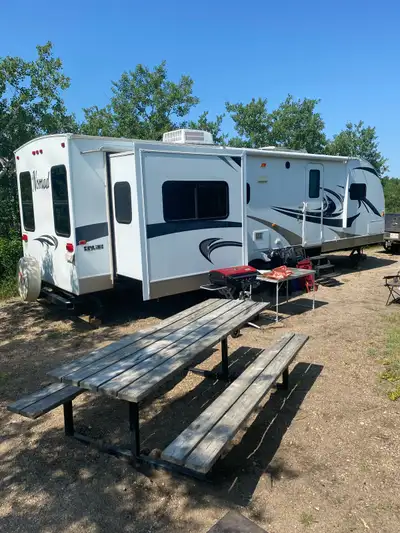 2011 Nomad couples trailer, everything works as it should. Brand new tires 2 years ago, only about 3...