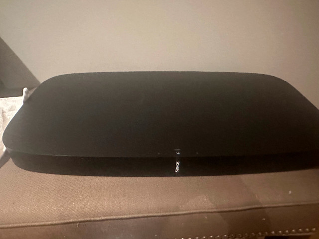 Sonos playbase in Stereo Systems & Home Theatre in Kelowna - Image 2