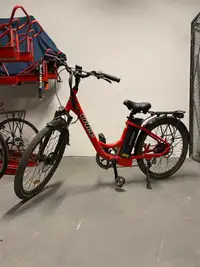 Canadian made Velec A2 E-bike Barely Used