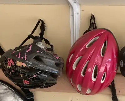 284 ads for bike helmet in All Categories in Calgary Kijiji Marketplaces