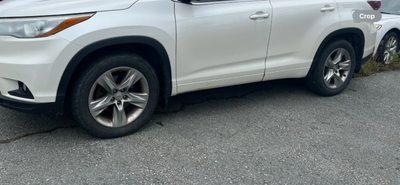 I have a set of 19” Toyota aluminum rims. Asking $1000 OBO