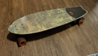 Cruiser skateboard or sale - really nice one hardly used