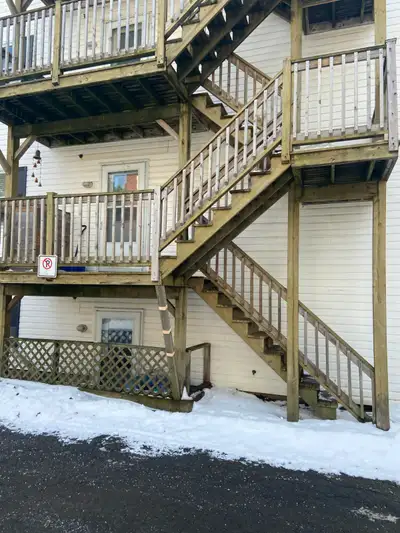 Summer Sublet Available (May–August) – 5821 Inglis St, Halifax I’m looking for someone to sublet my...