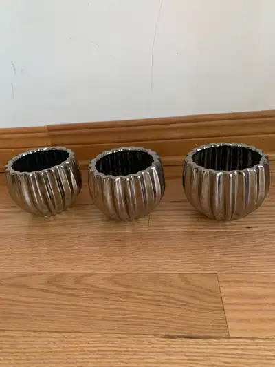 Set of 3 silver decorative vases, View more