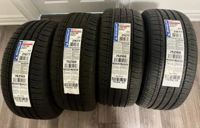 BRAND NEW!!! Set of 4X 215 45 Z R 17 91 Y Michelin Pilot Sport All-season 4 high performance premium...