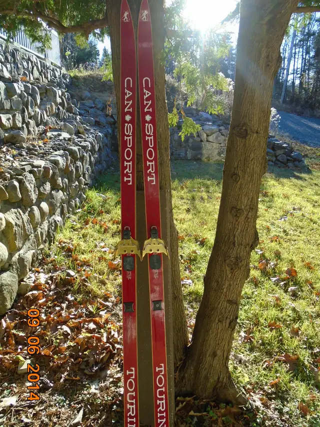 SKI ANTIQUE in Arts & Collectibles in Laurentides - Image 4