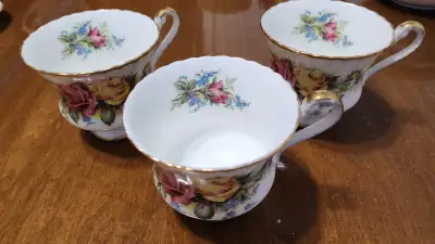 3 Grandma Rose's Paragon Cups, View more