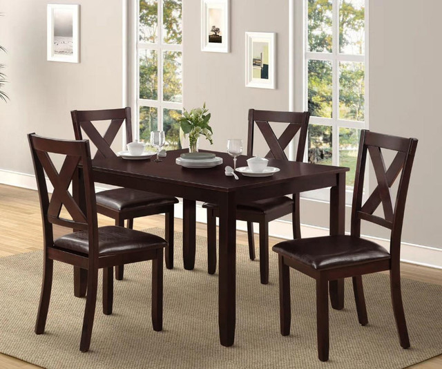 New Sleek Dining Table Elegance Design in Espresso Finish Sale in Dining Tables & Sets in London