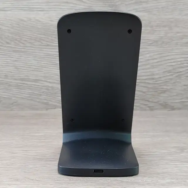 NANAMI Upgraded 15W Fast Wireless Charger - Qi COMPATIBILE in General Electronics in City of Toronto - Image 7