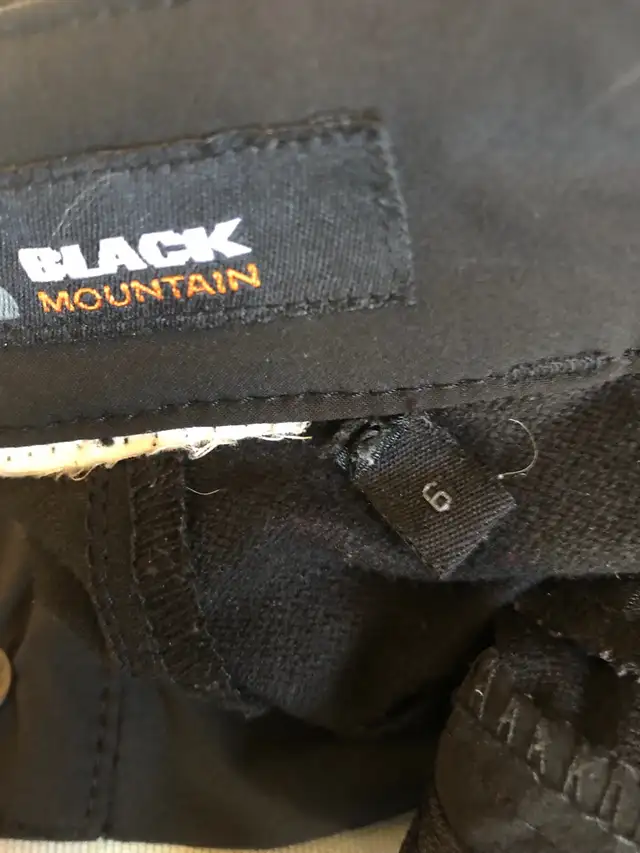pantalon de neige Blackmoutain pour femme gr:6 comme neuf  in Women's - Tops & Outerwear in Longueuil / South Shore - Image 9