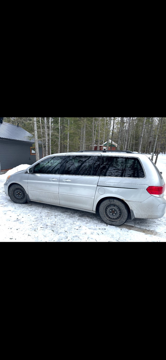 Honda odyssey touring dans Autos et camions  à Rimouski / Bas-St-Laurent - Image 2