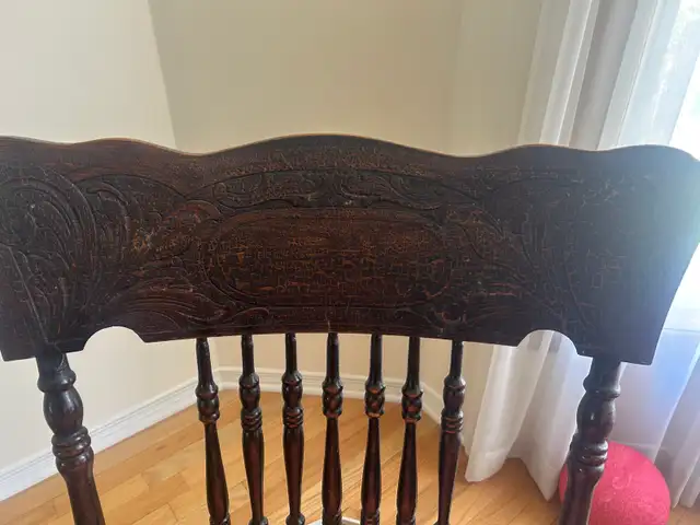 Antique Wooden Rocking Chair in Chairs & Recliners in Ottawa - Image 3
