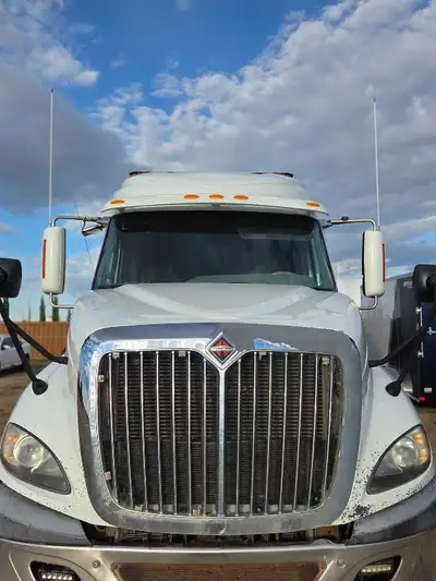 2013 International 525 18spd 46s Ralph 250-261-0811 $23900. OBO sell for medical reasons
