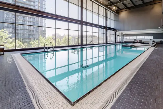 One bedroom Condo (1 1) for rent in Downtown Toronto