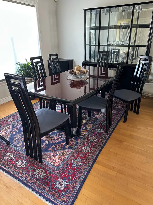 Dinning Room Table and Glass China Cabinet w/ High Gloss Cabinet in Dining Tables & Sets in Bedford - Image 3