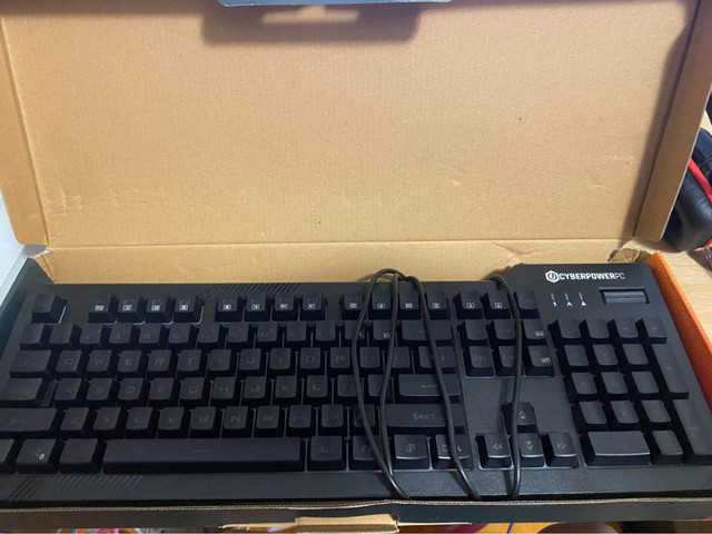 Cyberpower Nohi LED Gaming Keyboard in Mice, Keyboards & Webcams in City of Toronto - Image 3