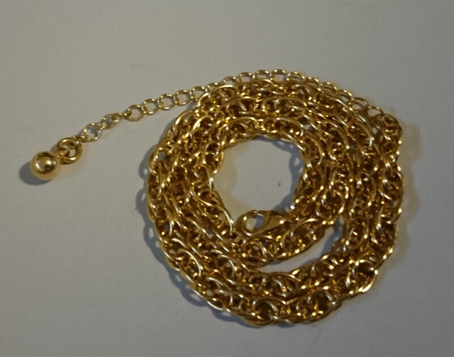 Fashion Gold Tone 19" Necklace in Other in Oshawa / Durham Region - Image 2